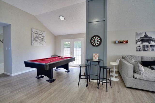 4010 Oak Terrace Court, Houston, TX 77082