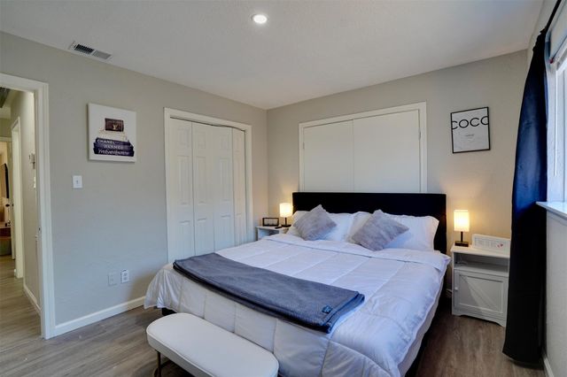 4010 Oak Terrace Court, Houston, TX 77082