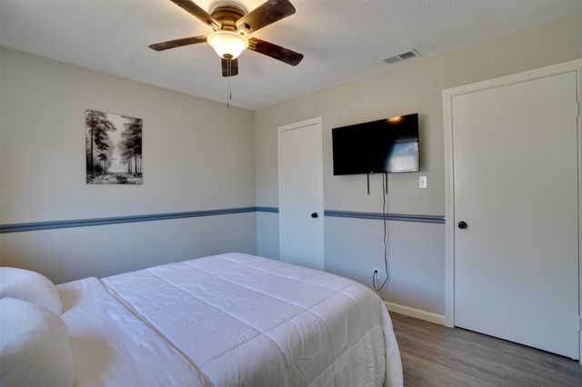 4010 Oak Terrace Court, Houston, TX 77082