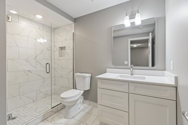 20481 Ginger Court, Lakeville, MN 55044