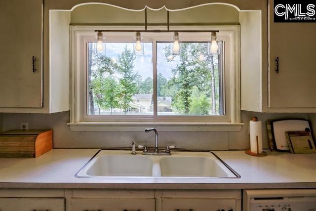 4707 Fernwood Road, Columbia, SC 29206