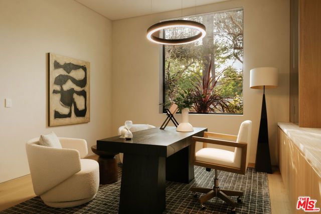 528 Marguerita Avenue, Santa Monica, CA 90402