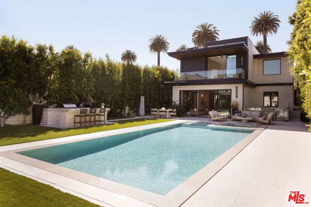 528 Marguerita Avenue, Santa Monica, CA 90402