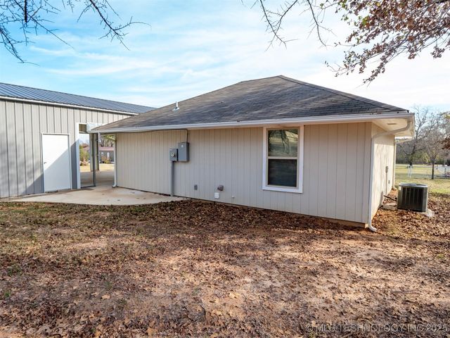 14713 Linn Richardson Road, Oakland, OK 73446
