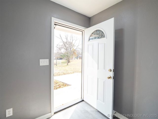 14713 Linn Richardson Road, Oakland, OK 73446