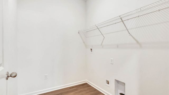 6286 Redwood Trail, Wonder Lake, IL 60097