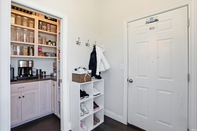 1917 S Renwick Boulevard, Bloomington, IN 47401