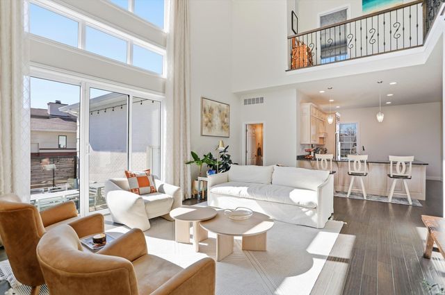 1917 S Renwick Boulevard, Bloomington, IN 47401