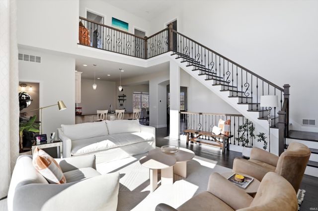 1917 S Renwick Boulevard, Bloomington, IN 47401