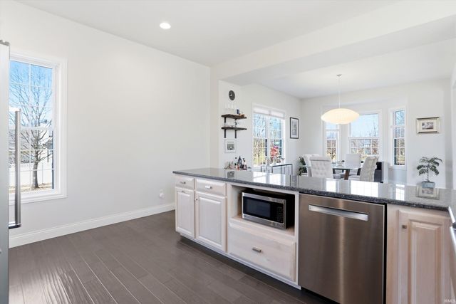 1917 S Renwick Boulevard, Bloomington, IN 47401