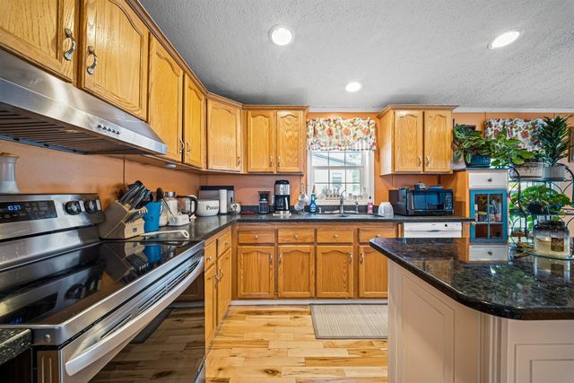 234 Emerald Drive, Barrington, NH 03825