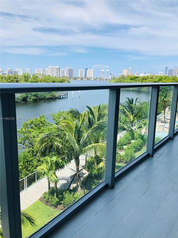 16385 Biscayne Boulevard 303, Sunny Isles Beach, FL 33160
