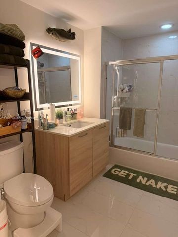 16385 Biscayne Boulevard 303, Sunny Isles Beach, FL 33160