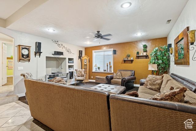 10685 N JERLING DR, Highland, UT 84003