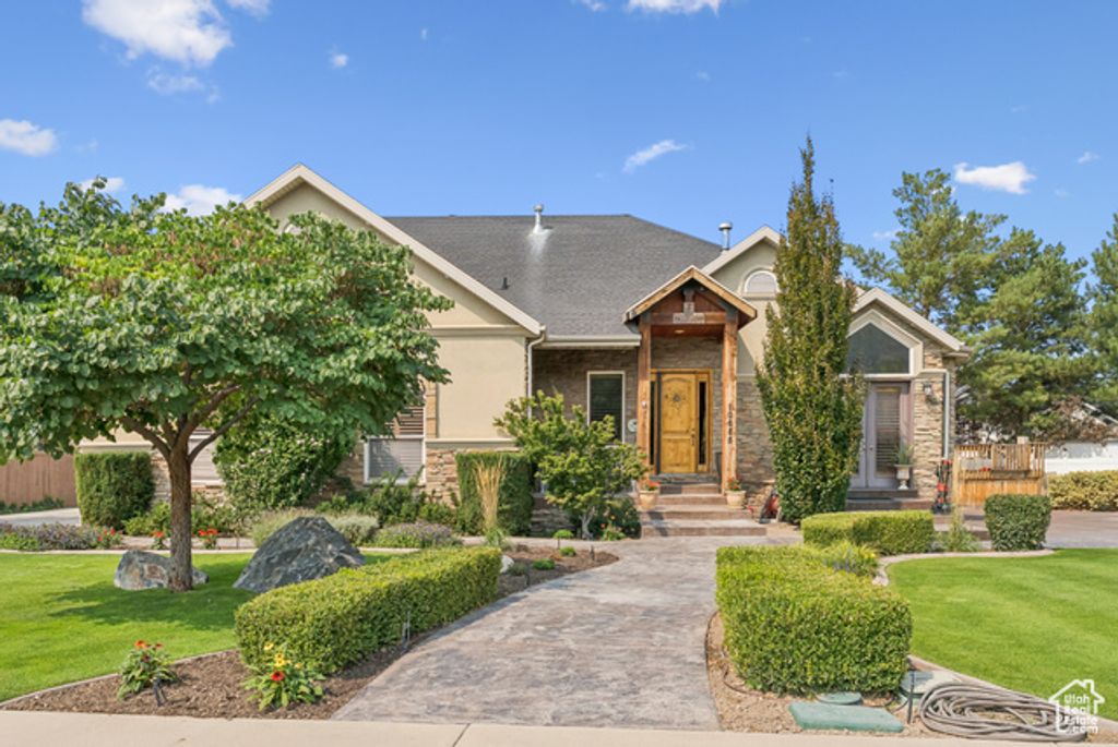 10685 N JERLING DR, Highland, UT 84003