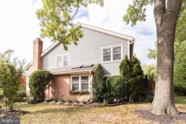 48 STONEHURST CT, Chesterbrook, PA 19087