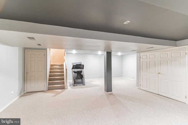 48 STONEHURST CT, Chesterbrook, PA 19087