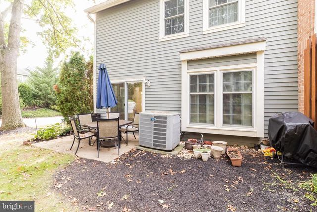 48 STONEHURST CT, Chesterbrook, PA 19087