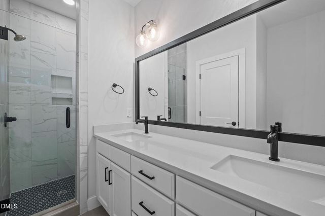 3230 Rowena Avenue B, Durham, NC 27703