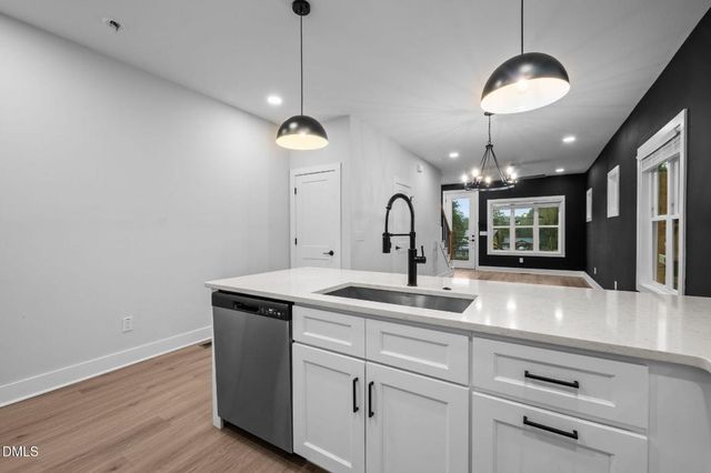 3230 Rowena Avenue B, Durham, NC 27703