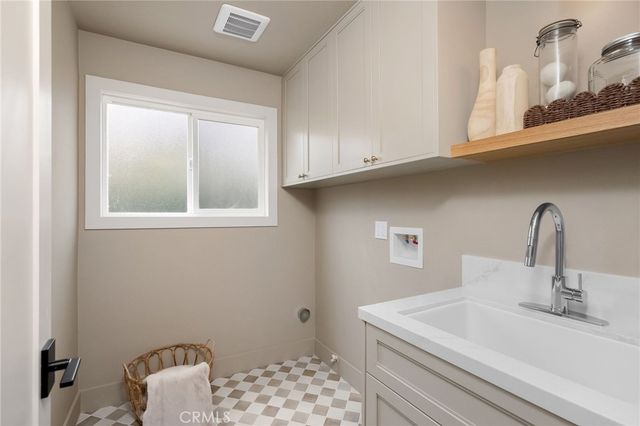 17571 Wrightwood, Huntington Beach, CA 92649