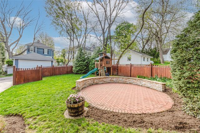 230 Rubicon Road, Oakwood, OH 45409