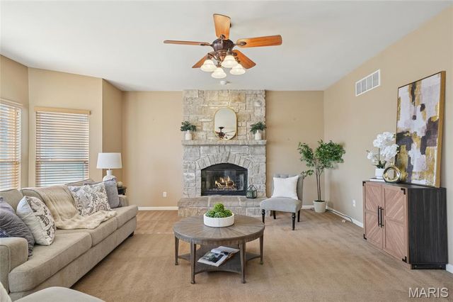 345 Palisades Ridge Court, Eureka, MO 63025