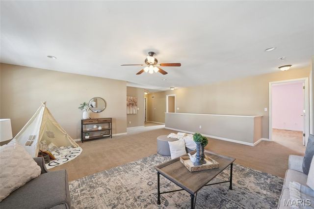 345 Palisades Ridge Court, Eureka, MO 63025