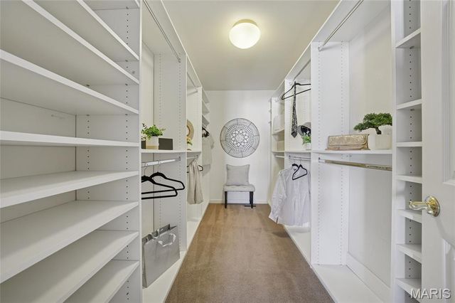 345 Palisades Ridge Court, Eureka, MO 63025