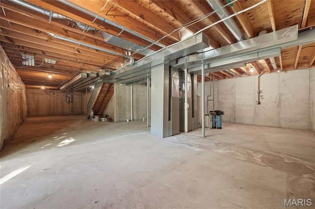 345 Palisades Ridge Court, Eureka, MO 63025