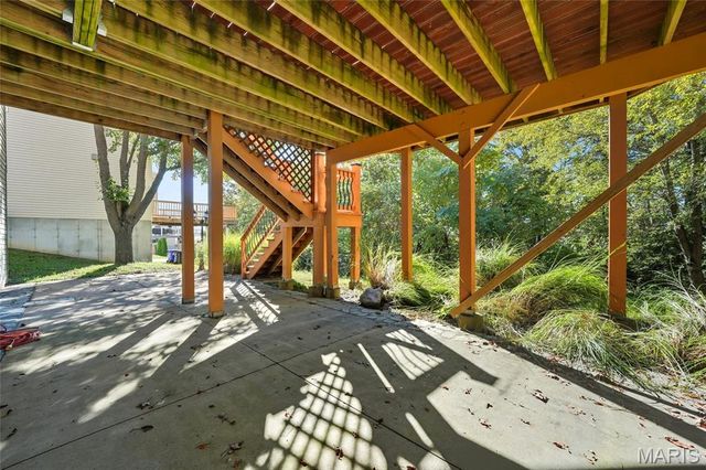 345 Palisades Ridge Court, Eureka, MO 63025