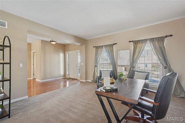 345 Palisades Ridge Court, Eureka, MO 63025