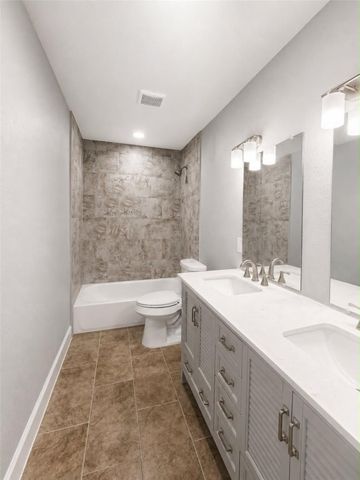 10739 Dulcimer Street, Houston, TX 77051
