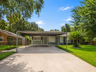 10739 Dulcimer Street, Houston, TX 77051