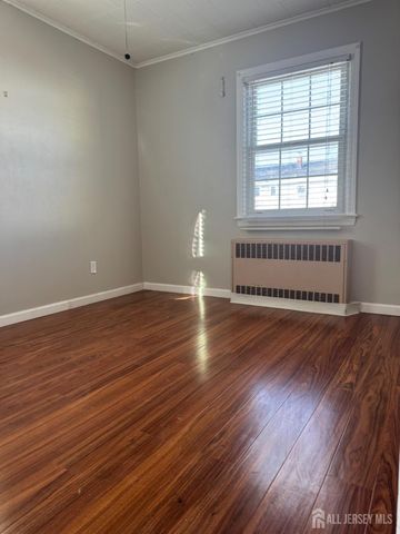 214 NE Campbell Street, Woodbridge Proper, NJ 07095