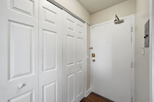 7337 S South Shore Drive 1030, Chicago, IL 60649