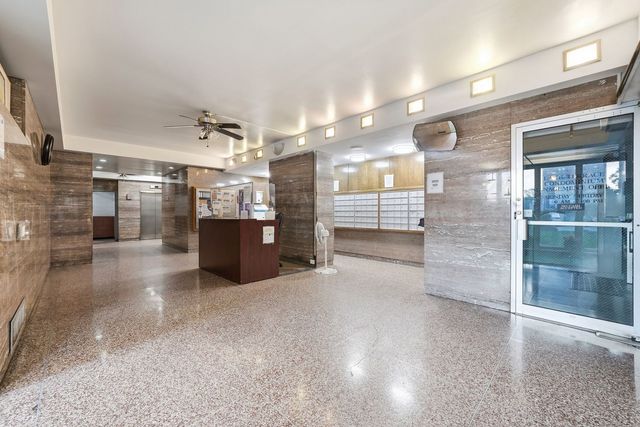 7337 S South Shore Drive 1030, Chicago, IL 60649