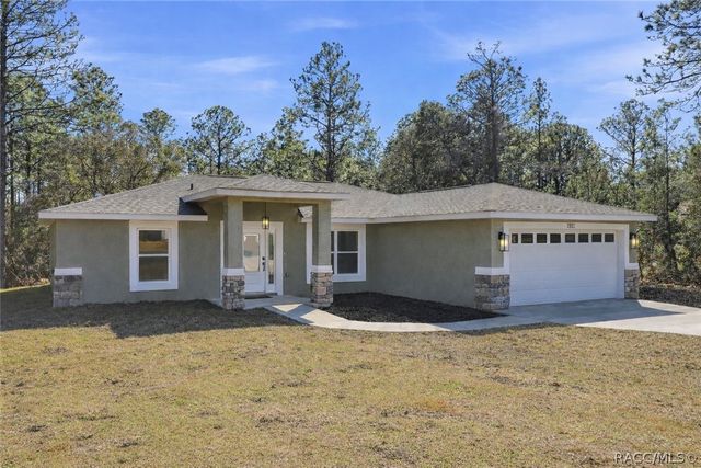 7821 N Sarazen Drive, Citrus Springs, FL 34434