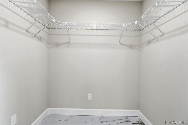 7821 N Sarazen Drive, Citrus Springs, FL 34434