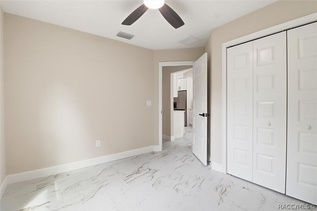 7821 N Sarazen Drive, Citrus Springs, FL 34434