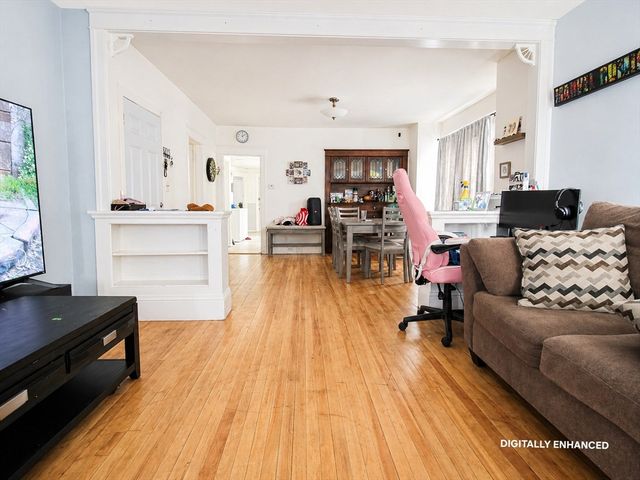 10 Hillside Street, Worcester, MA 01610