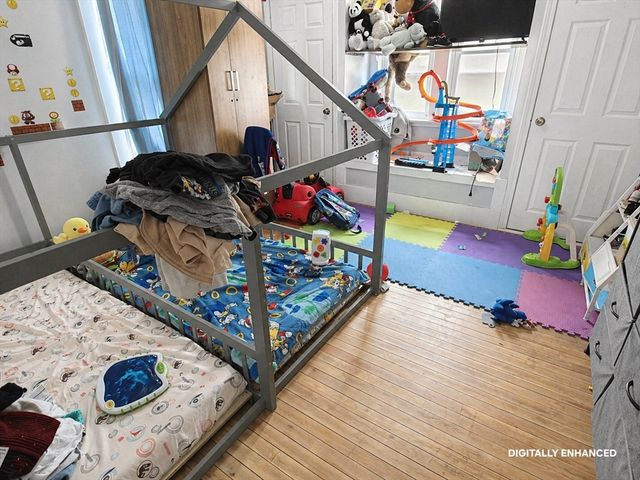 10 Hillside Street, Worcester, MA 01610