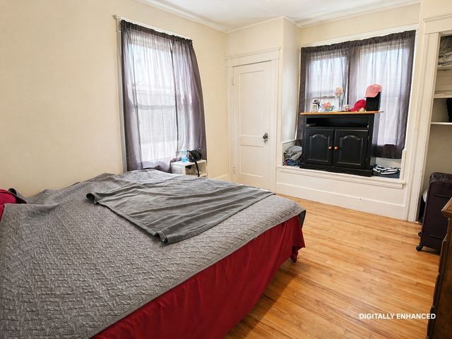 10 Hillside Street, Worcester, MA 01610