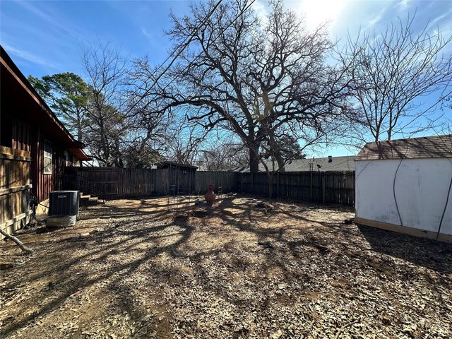 203 W Fifth Street, Kennedale, TX 76060