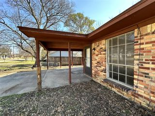 203 W Fifth Street, Kennedale, TX 76060
