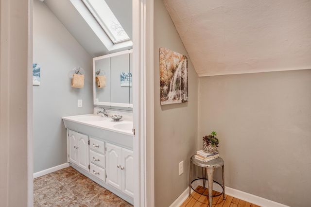 3450 44th Avenue S, Minneapolis, MN 55406