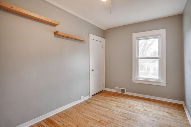 3450 44th Avenue S, Minneapolis, MN 55406