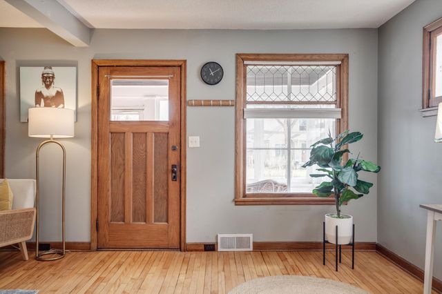 3450 44th Avenue S, Minneapolis, MN 55406