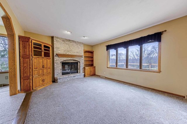 1819 W Aberdeen Drive, Janesville, WI 53545