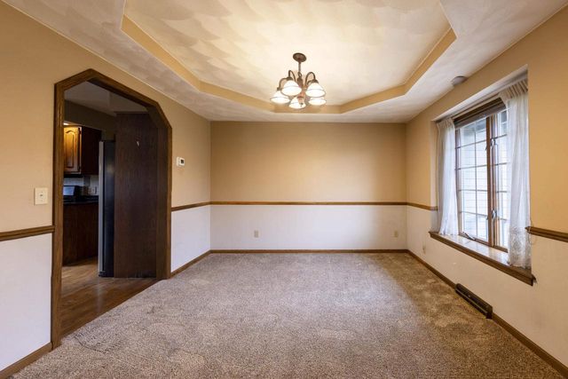 1819 W Aberdeen Drive, Janesville, WI 53545